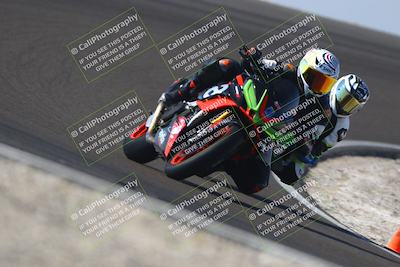 media/Nov-01-2025-TrackDaz (Sat) [[2b4d5192bc]]/B Group/1220pm (Turn 2 Outside)/